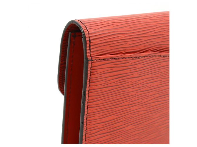 Clutch Louis Vuitton Epi Montaigne 27 Rosso - vista 4