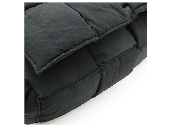 Borsa a tracolla Bottega Veneta Nylon Maxi Intrecciato Padded Tech Nero - vista 6