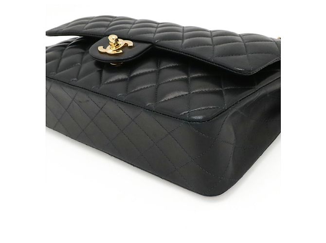 Borsa a tracolla Chanel Matelasse 25 in agnello Nero - vista 3