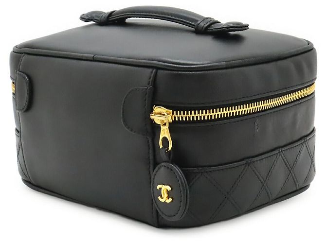 Vanity Beauty case bicolore Chanel in pelle nera Nero - vista 2