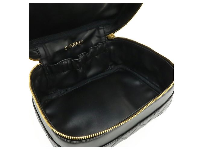 Vanity Beauty case bicolore Chanel in pelle nera Nero - vista 6