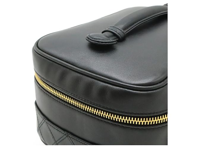 Vanity Beauty case bicolore Chanel in pelle nera Nero - vista 7