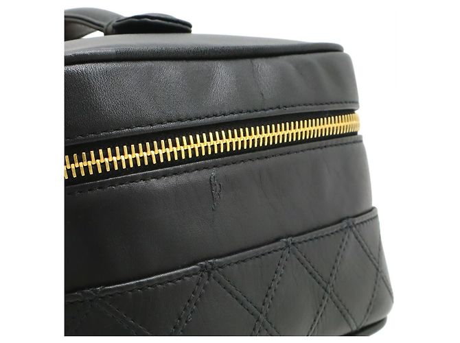 Vanity Beauty case bicolore Chanel in pelle nera Nero - vista 8