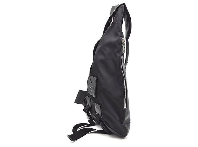 Givenchy Logo Patch One Shoulder Sling Bag Black - view 2