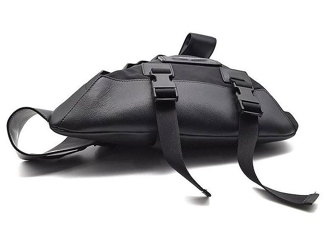 Givenchy Logo Patch One Shoulder Sling Bag Black - view 6