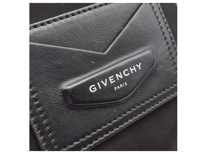 Givenchy Logo Patch One Shoulder Sling Bag Black - view 7