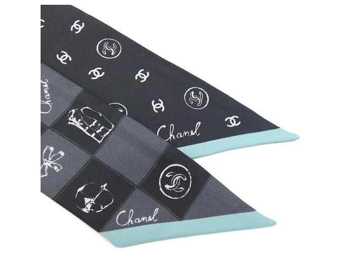 Timeless Cerchietto in seta Chanel AA8554 Nero Bianco Blu - vista 2