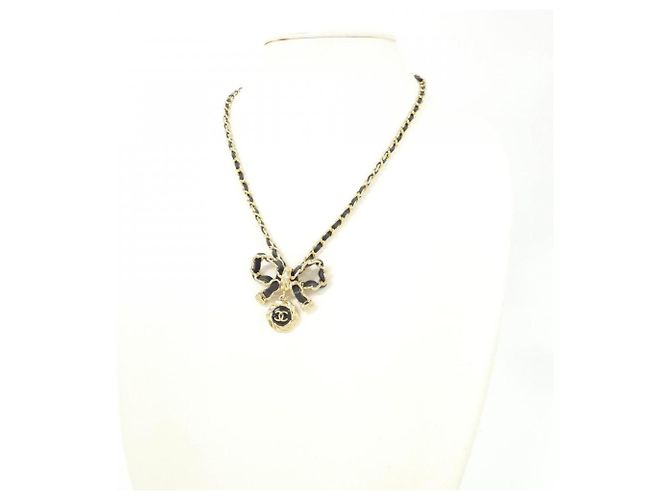 Collar Chanel AB8741 Negro Dorado - vista 6