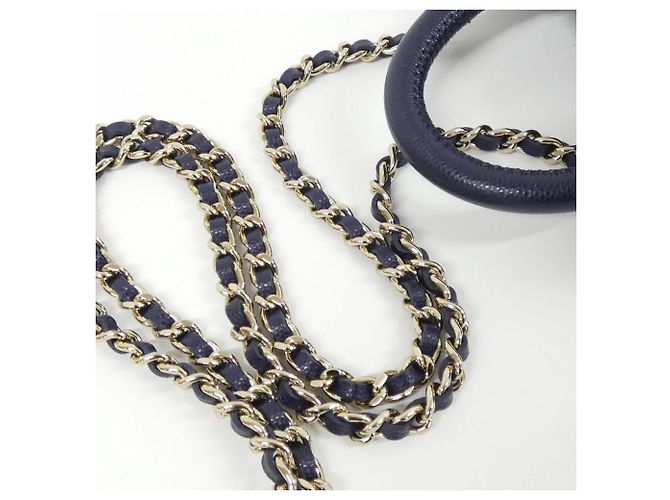 Borsa Chanel in pelle di vitello martellata blu navy - vista 4