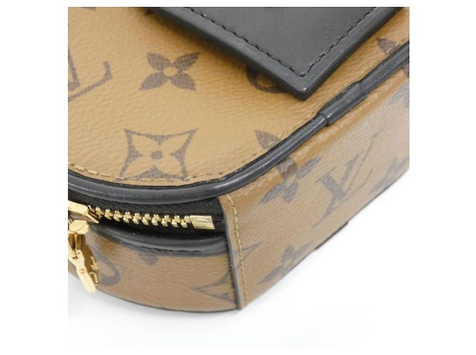 Borsa a tracolla Louis Vuitton Monogram Reverse Mini Boite Chapeau Marrone - vista 3