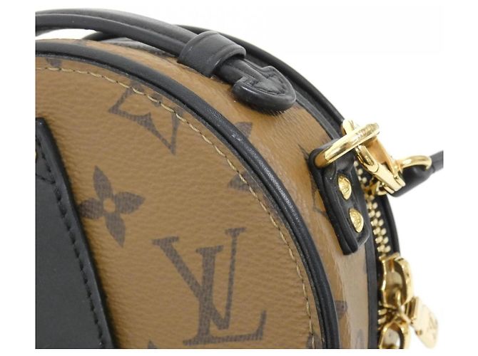 Borsa a tracolla Louis Vuitton Monogram Reverse Mini Boite Chapeau Marrone - vista 4