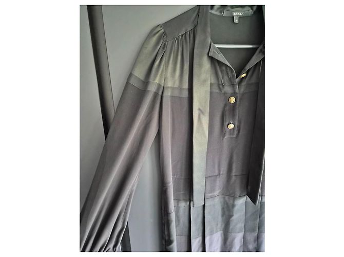 Vestido Corto de Seda Negro Gucci - vista 5