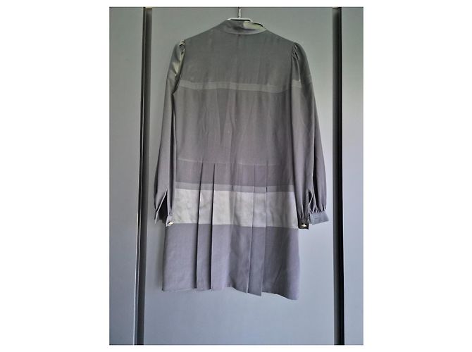 Vestido Corto de Seda Negro Gucci - vista 6