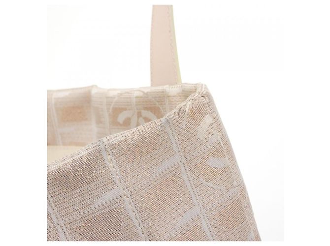 Bolsa Chanel Travel Line 20457 Dourado - vista 4