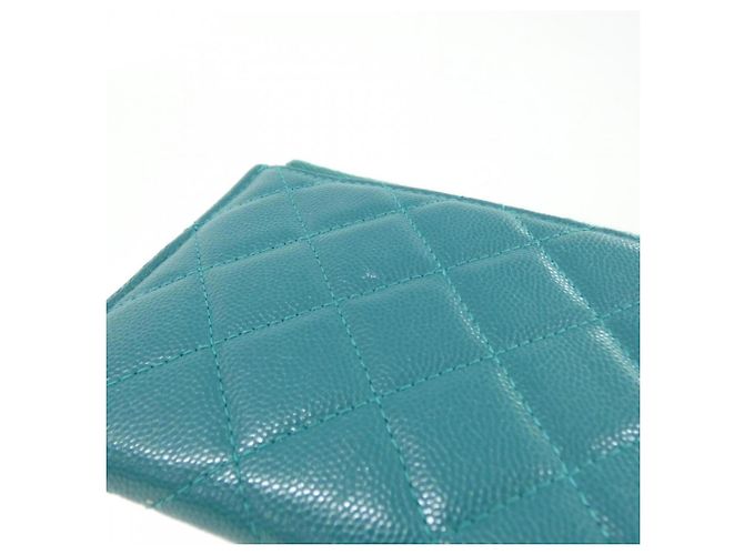 Pochette Chanel in pelle di vitello martellata verde - vista 4