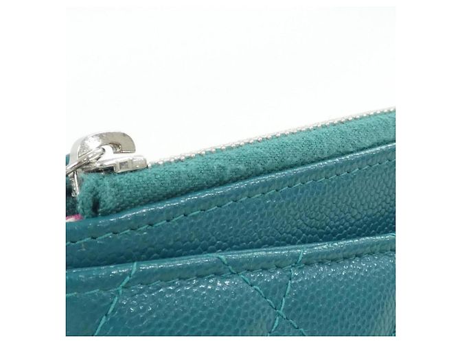 Pochette Chanel in pelle di vitello martellata verde - vista 6