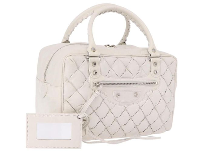 Balenciaga Matelasse Leather MM Bianco - vista 3