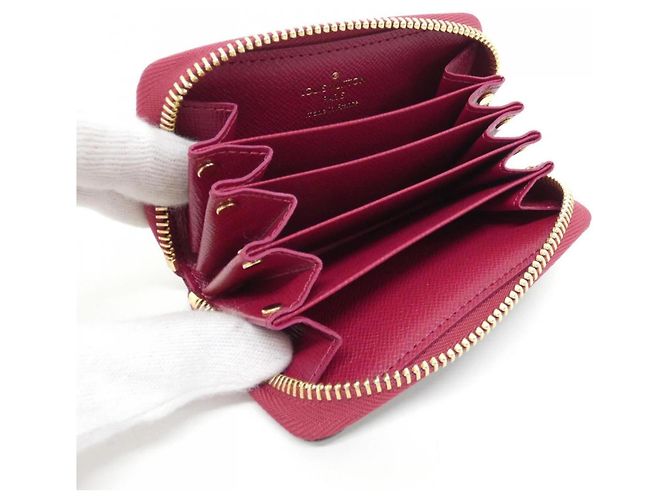 Tarjetero Monogram Multicart Louis Vuitton Castaño Fucsia - vista 3