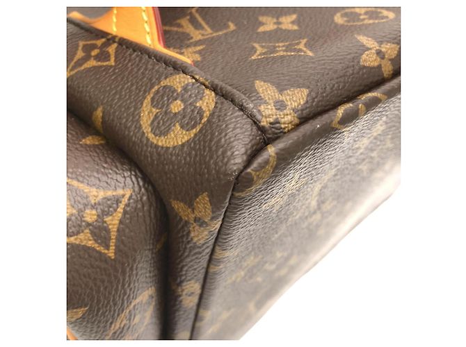 Zaino Louis Vuitton Monogram Trio Marrone - vista 3