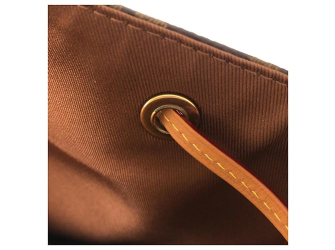 Zaino Louis Vuitton Monogram Trio Marrone - vista 9