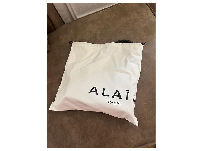 Alaïa Teckel Small Borsa in scamosciato e pelle Goa lucida - Verde Oliva - vista 2