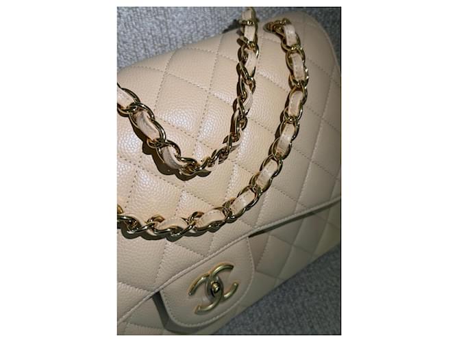 Timeless Chanel Classic Flap Media Pelle Caviar Beige - vista 11