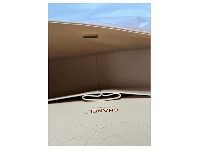 Timeless Chanel Classic Flap Media Pelle Caviar Beige - vista 12