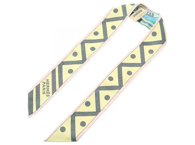 Hermès Foulard Twilly Balade En Berline Hermes Rosa Multicolore - vista 2