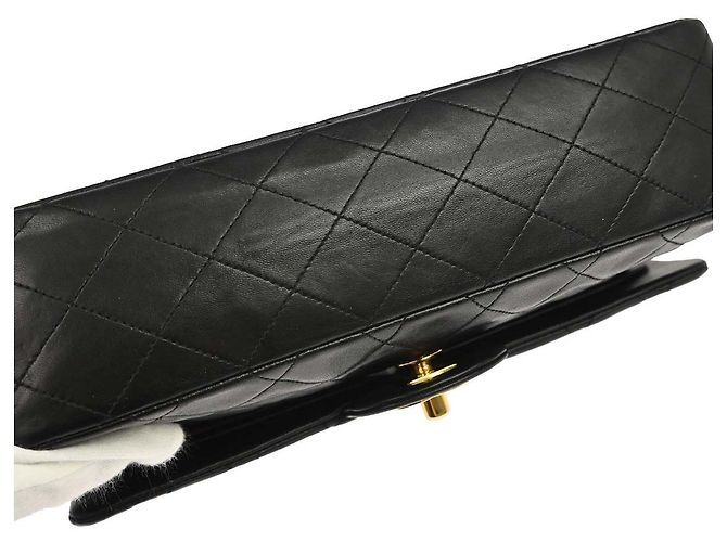 Timeless Chanel Vintage Square Classic Single Flap Matelassé Lambskin Mini Nero - vista 7