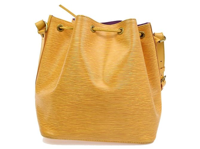Louis Vuitton Noe Epi Leather Large Amarillo - vista 2