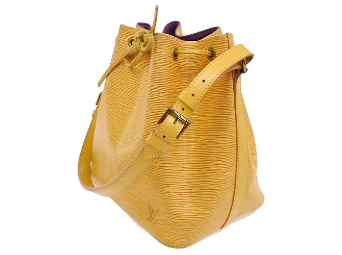 Louis Vuitton Noe Epi Leather Large Amarillo - vista 3