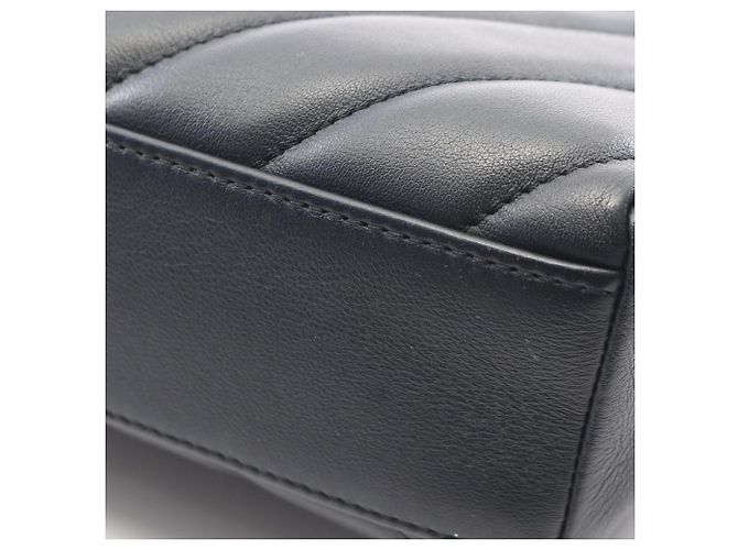 Timeless Chanel Matelassé V-stitch Top Handle 2-Way Shoulder Bag Navy blue - view 8