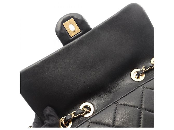 Timeless Borsa a tracolla Chanel Matelassé in pelle di agnello nera Nero - vista 7