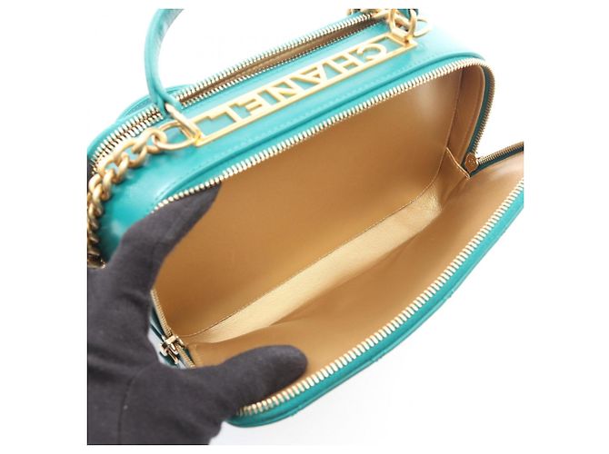 Borsa a mano Chanel Matelassé in pelle verde - vista 4