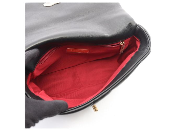 Borsa a Spalla Chanel 19 Dixneuf Matelassé Nero - vista 3