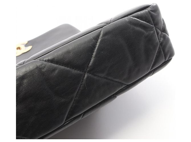 Borsa a Spalla Chanel 19 Dixneuf Matelassé Nero - vista 7