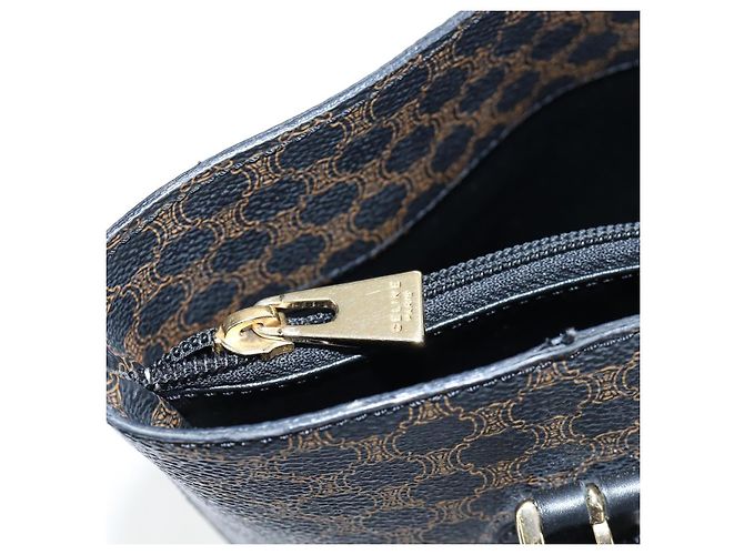Céline Borsa Tote CELINE Macadam in tela PVC e pelle nera e oro Auth 191815V Nero D'oro - vista 20