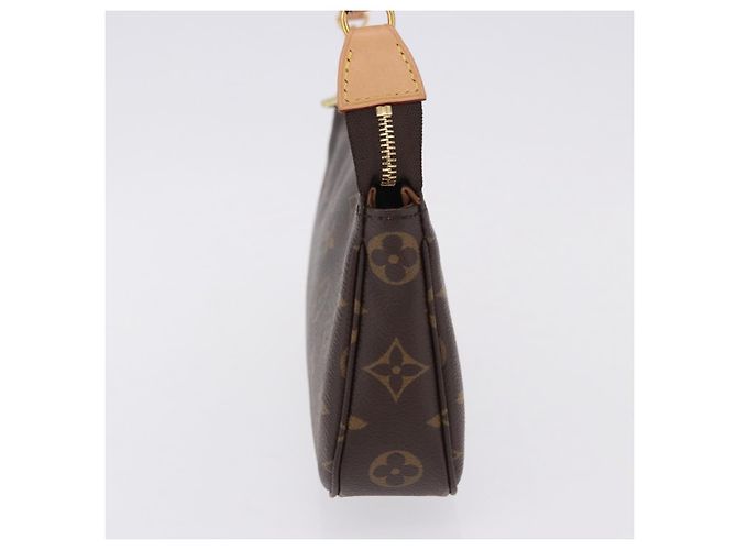 LOUIS VUITTON Monogram Pochette Accessoires New Model M51980 LV Auth am12064SAM Monogramma - vista 4