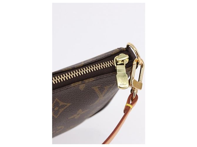 LOUIS VUITTON Monogram Pochette Accessoires Pochette M51980 LV Auth ki6744M Monogramma - vista 15
