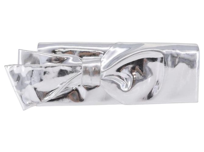 Clutch Christian Louboutin in pelle argento Auth 191142 - vista 2