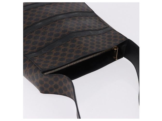 Céline Borsa a tracolla CELINE Macadam Canvas PVC Pelle Nera Oro Auth 193854 Nero D'oro - vista 7