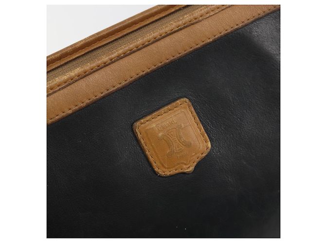 Céline Clutch CELINE in pelle nera con finiture dorate Auth ep15267 Nero - vista 12