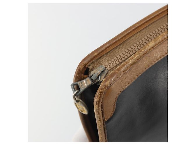 Céline Clutch CELINE in pelle nera con finiture dorate Auth ep15267 Nero - vista 13