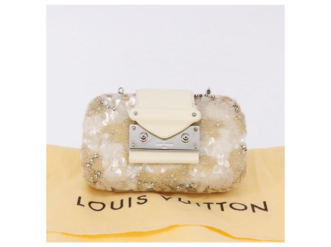 LOUIS VUITTON Minodiere Petit Tresor Bag Sequin White Silver LV Auth 192631SAM Plata Blanco - vista 22