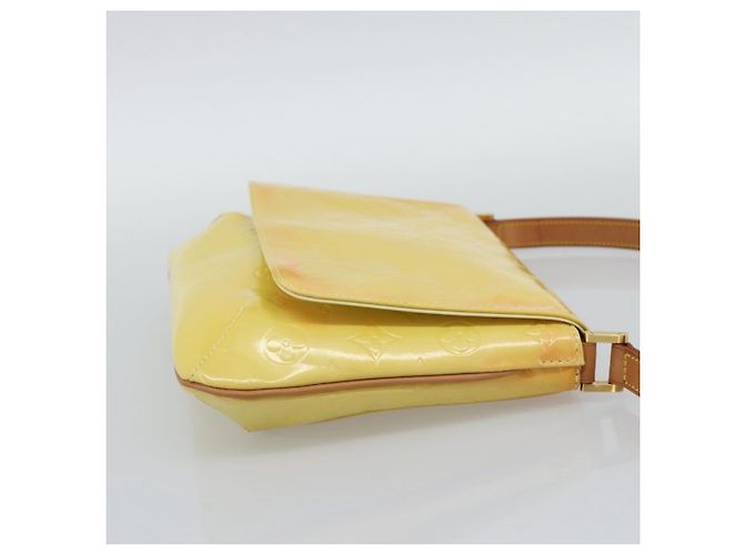 LOUIS VUITTON Monogram Vernis Thompson Street Bag Lime Yellow M91071 Auth 194603 D'oro - vista 5