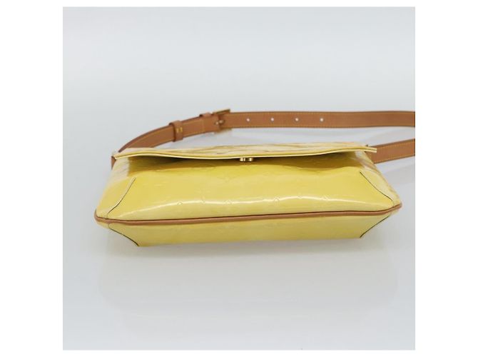 LOUIS VUITTON Monogram Vernis Thompson Street Bag Lime Yellow M91071 Auth 194603 D'oro - vista 9