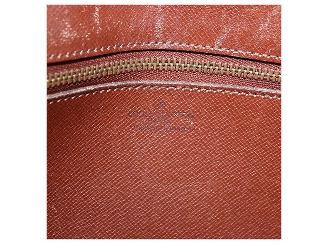 LOUIS VUITTON Monogram Marly Dragonne GM Clutch Bag M51825 LV Auth 193525 Monogramma - vista 15