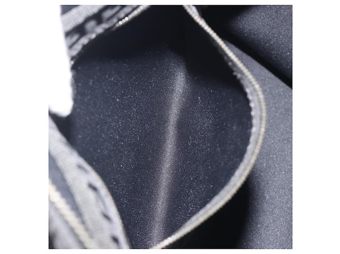 Borsa a mano FENDI Zucchino Canvas Nera Argento 8BH031 Auth ki6737 Nero - vista 21