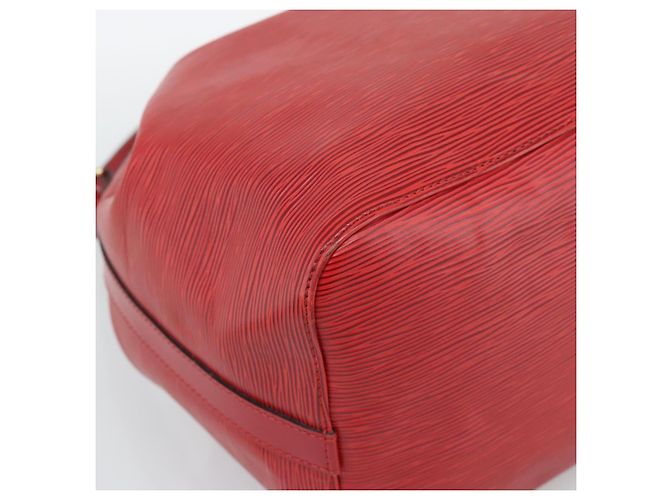 Borsa a Spalla LOUIS VUITTON Epi Petit Noe Rosso M44107 LV Auth 193106V - vista 13