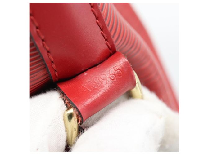 Borsa a Spalla LOUIS VUITTON Epi Petit Noe Rosso M44107 LV Auth 193106V - vista 18